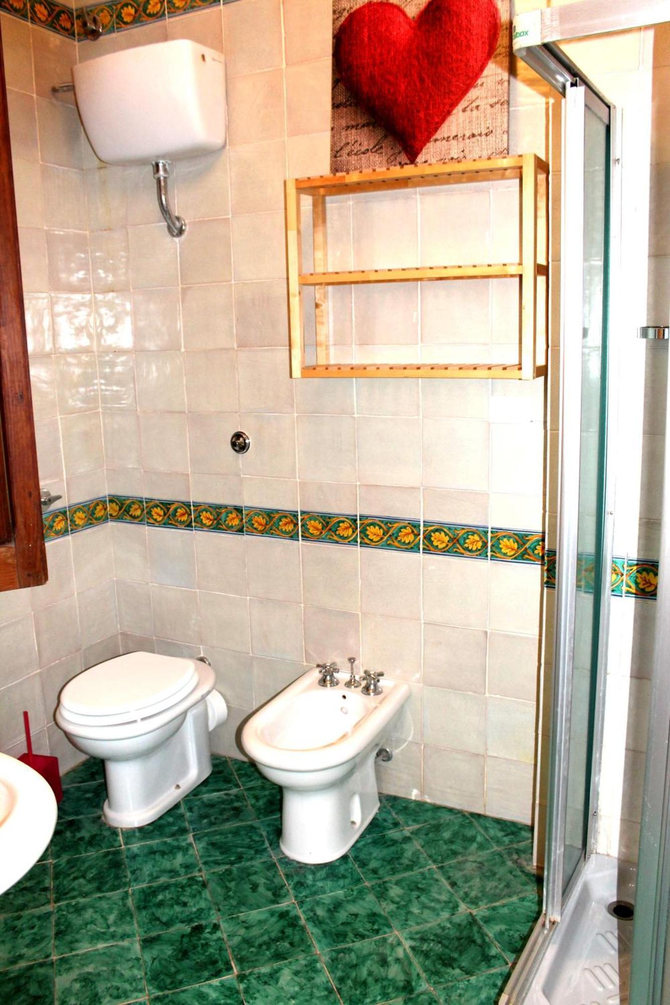 B&B Nettuno سان ليون الغرفة الصورة